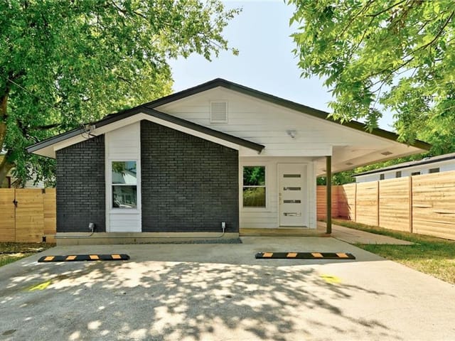 6907 Carver Ave Unit #A
