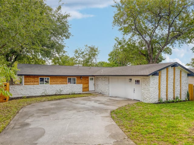6907 Tulane Dr