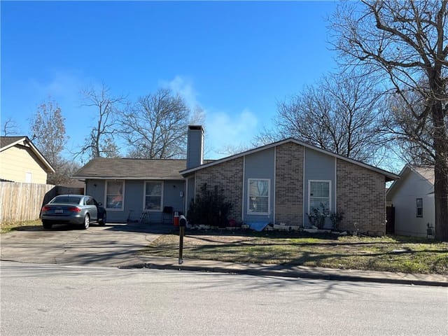 6909 Colony Park Dr