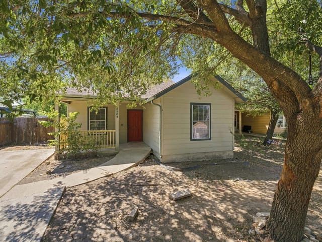 6909 Frontera TRL