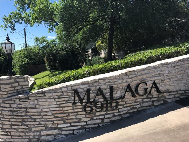 6910 Hart Ln Unit #206
