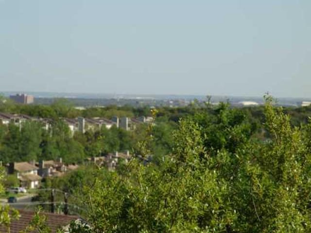 6910 HART Ln Unit #413