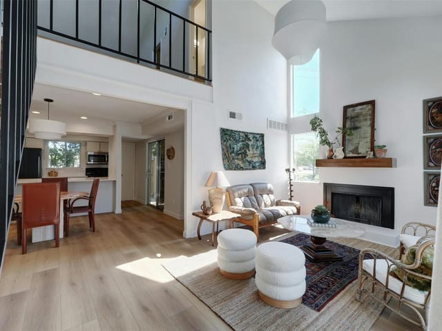 6910 Hart Ln Unit #501