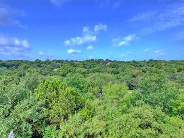 6910 Hart Ln Unit #707