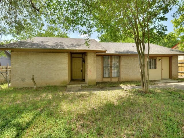6916 Carwill Dr