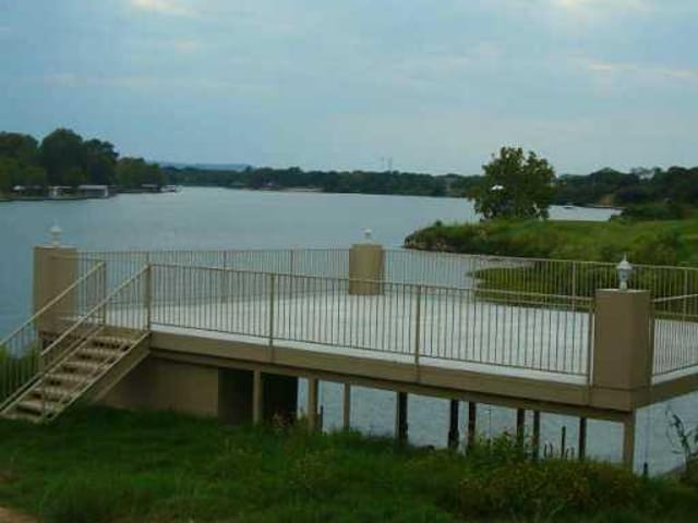 7 River Park DR