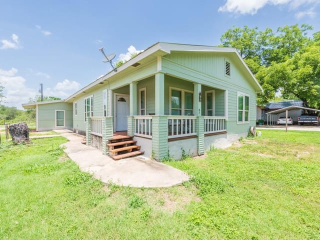 7 River ST
