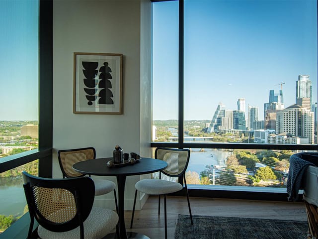 70 Rainey St Unit #1702