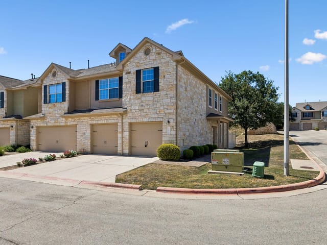 700 Mandarin Flyway WAY Unit #1604