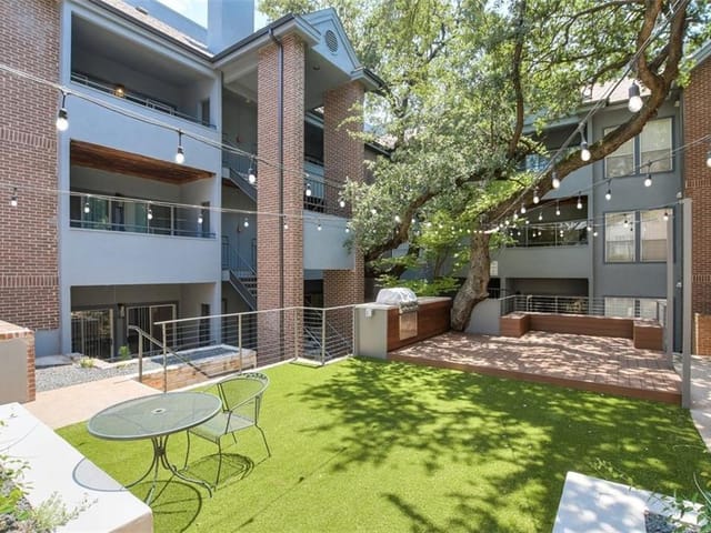 700 S 1st ST Unit #201