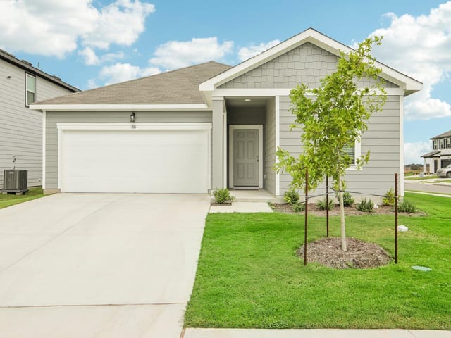 700 West Wesley Miller LN