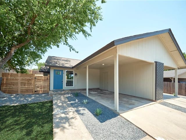 7000 Aries Ln