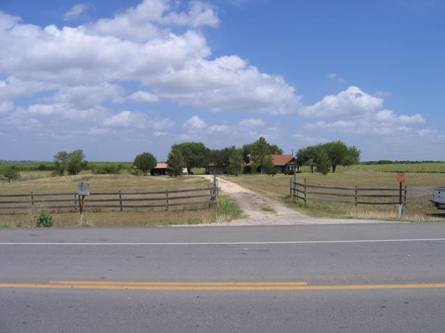 7000 F M Road 1327