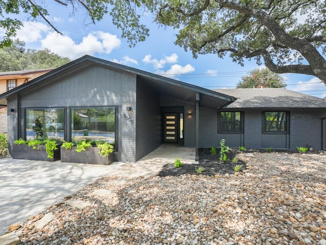 7000 Shadywood DR