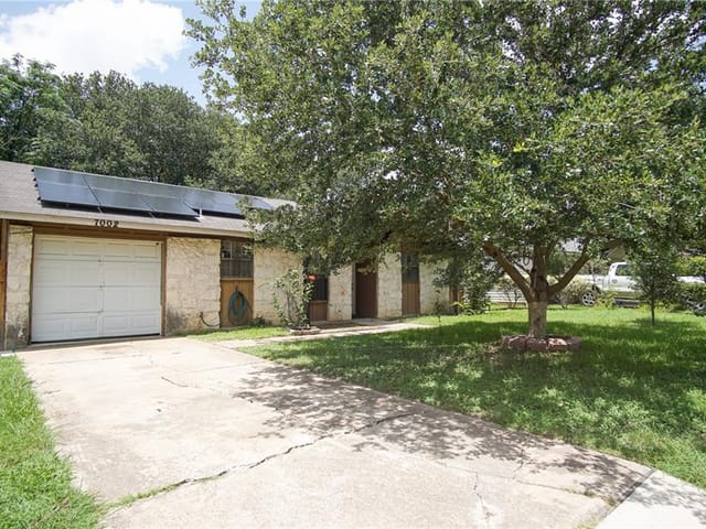 7002 Colony Park Dr