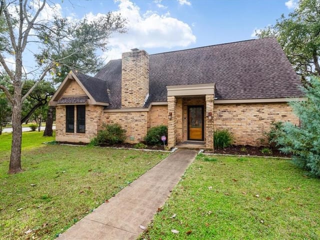 7002 Treaty Oak Cir