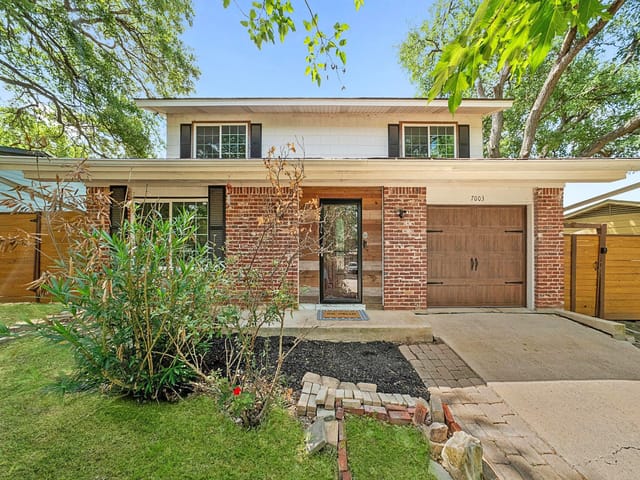 7003 Burnell Dr