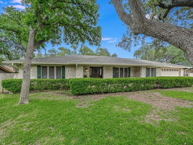 7003 Edgefield Dr