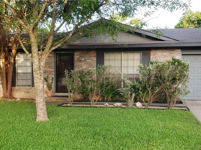 7004 Castlekeep Way
