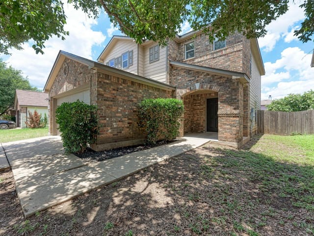 7004 Derby Downs Dr