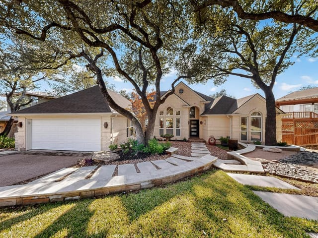 7007 Winterberry Dr