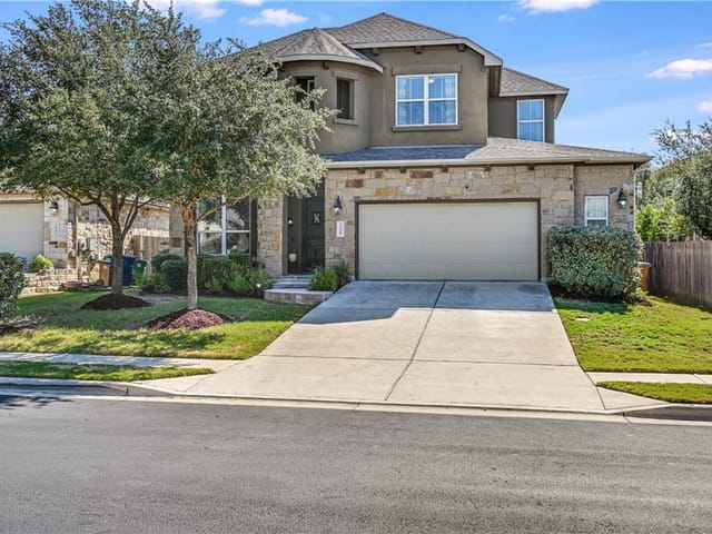 7008 Estana Ln