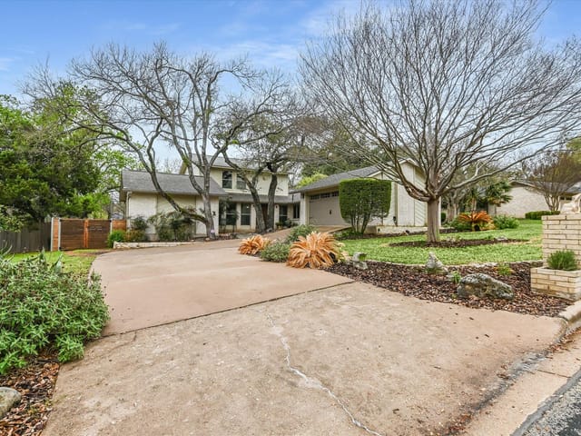 7009 Danwood DR