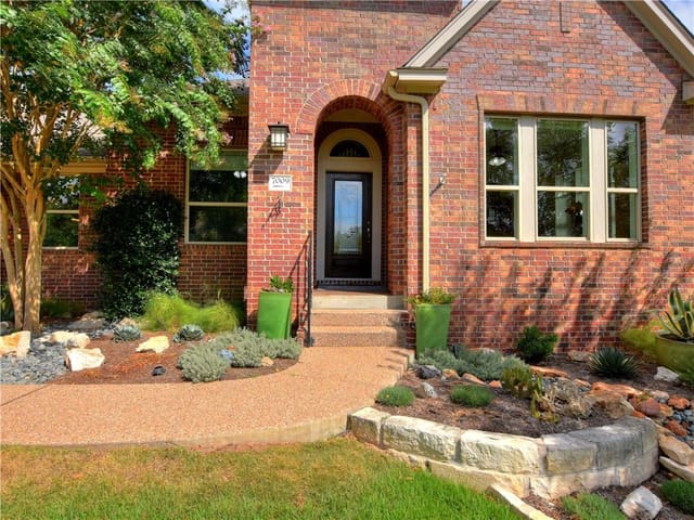 7009 Mitra Dr