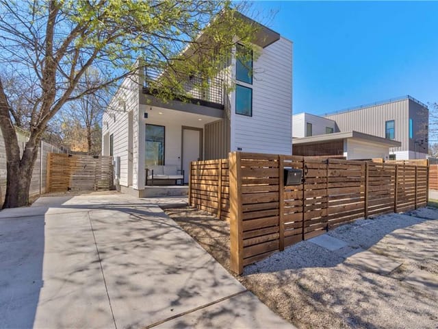 701 Monroe ST Unit #B