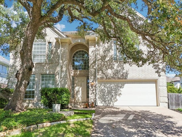 7012 Wandering Oak Rd