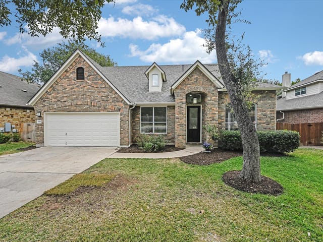 7017 Viridian LN