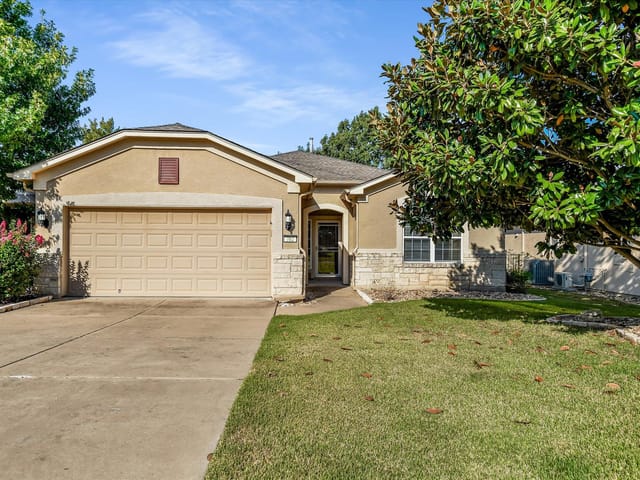 702  Independence Creek Ln