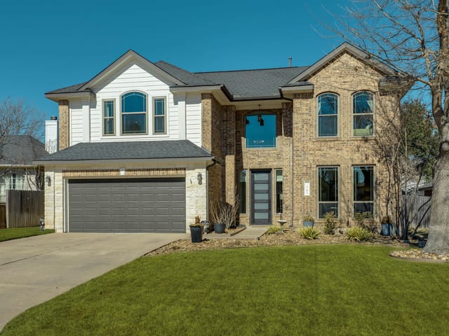 703 Ridge View Dr