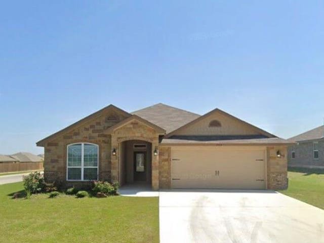 703 Ridgeview Dr
