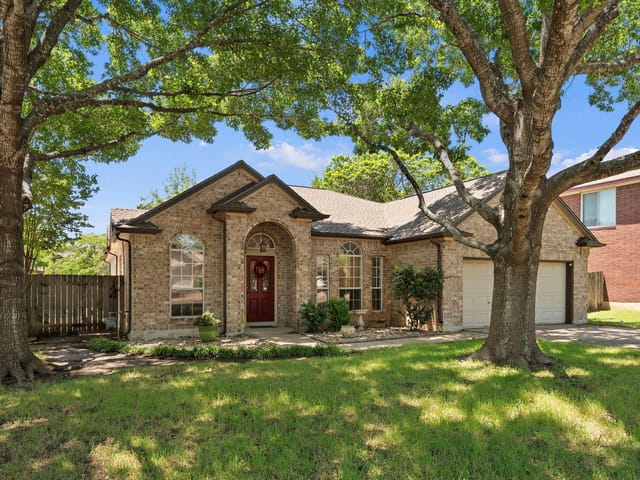 703 Sage Ct