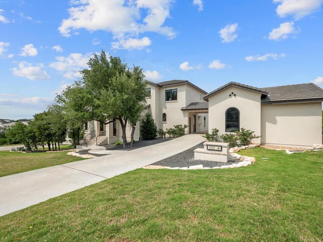 703 Serene Estates DR