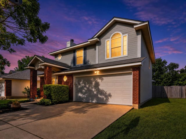 703 Sparkling Brook LN
