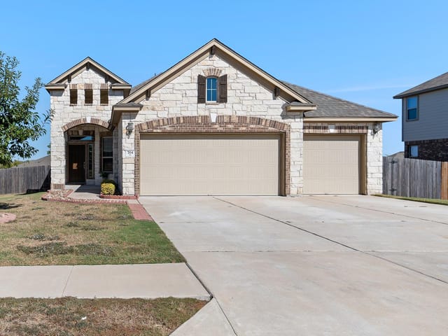 704 Coltrane Dr