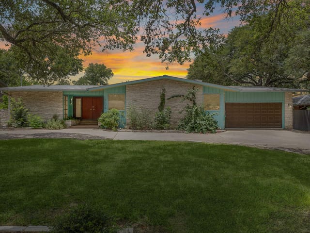 706 Barton BLVD