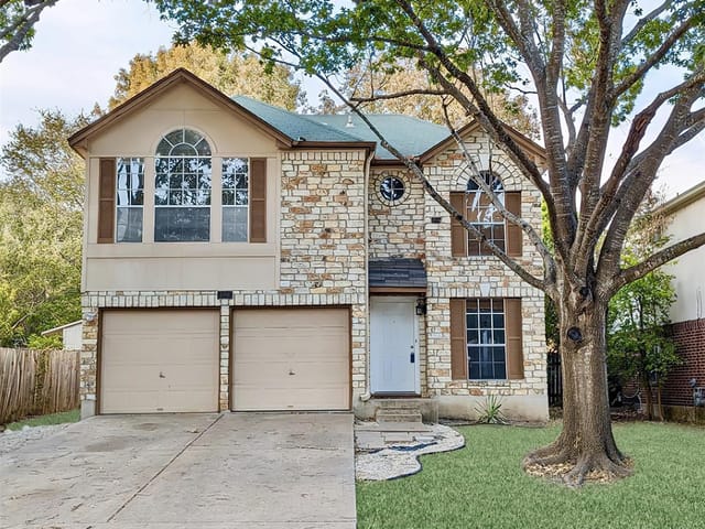 706 Fairchild Dr