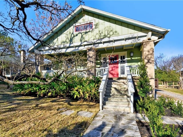 706 Highland Ave