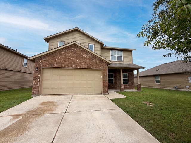 706 Luna Vista DR