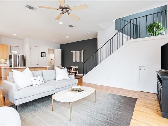 707 Cardinal LN Unit #C3