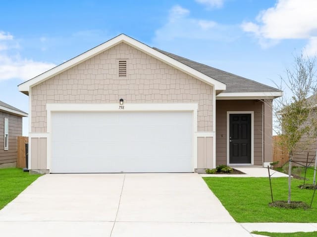 708 Cliff DR