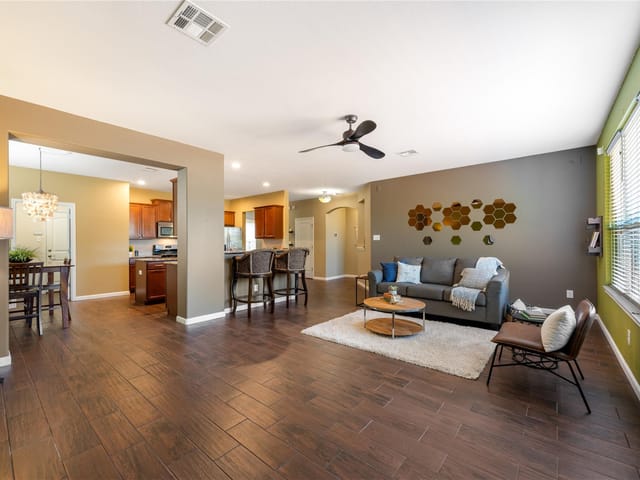 708 Marc Taylor DR