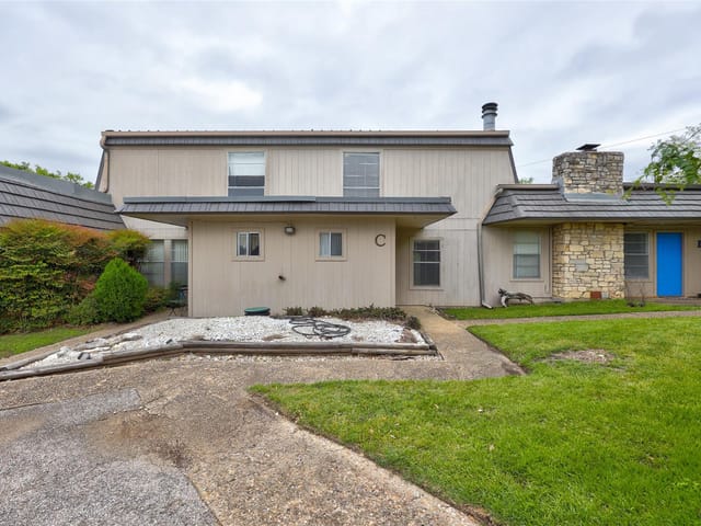 709 Castle Ridge RD Unit #C