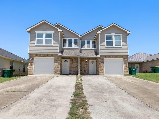 709 Claremont PKWY Unit #A & B