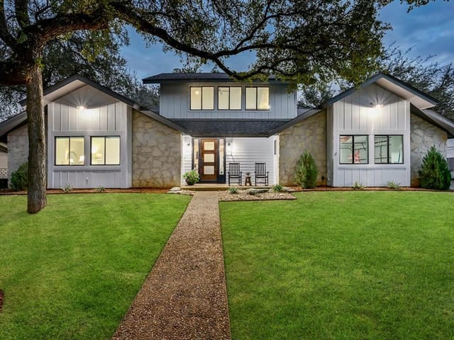 709 Knollwood Dr
