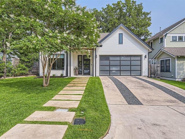 709 Norwalk LN