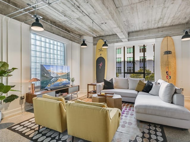 710 Colorado ST Unit #3B
